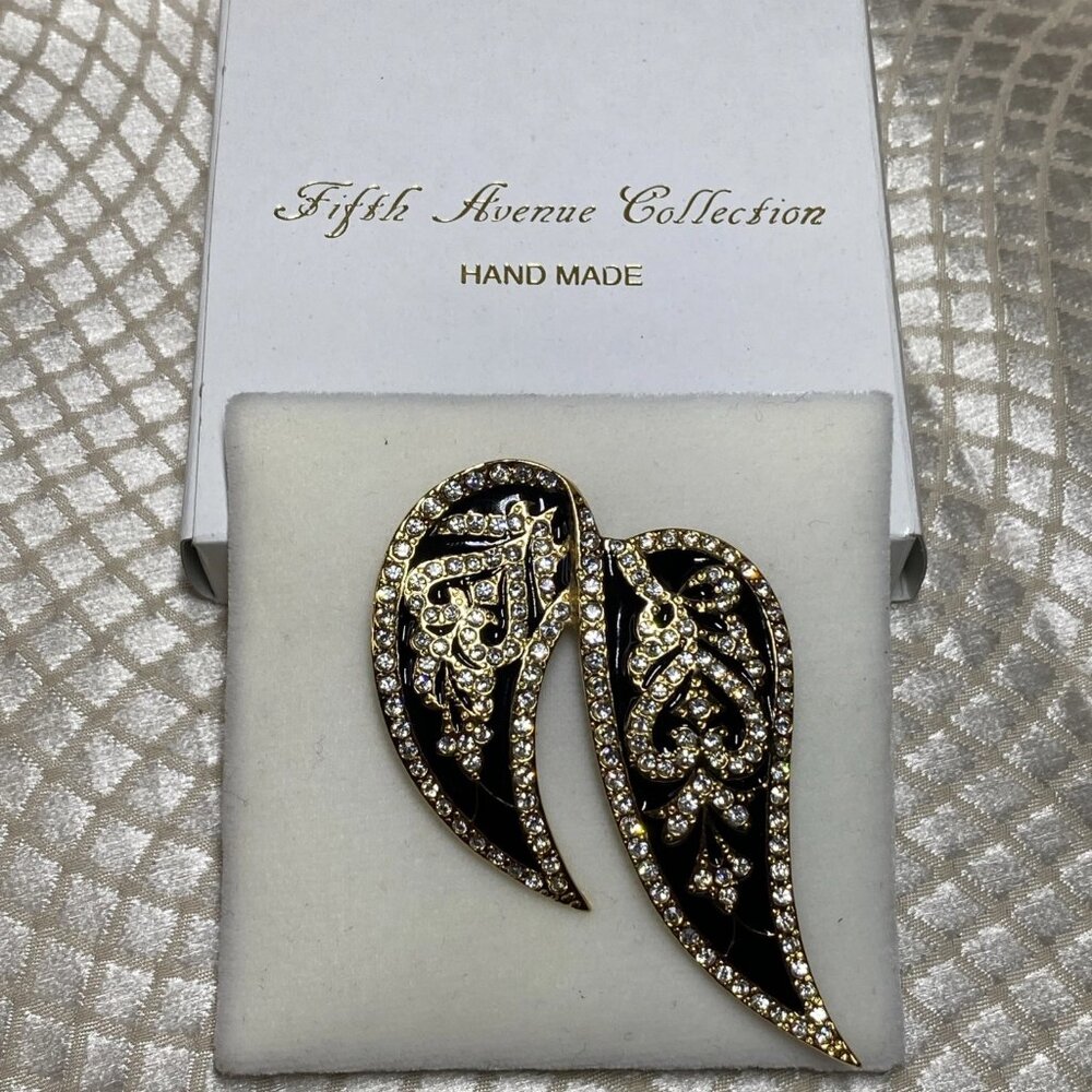 Vintage Fifth Avenue Collection Madrid Wing Brooch Austrian Crystal Butler Mark